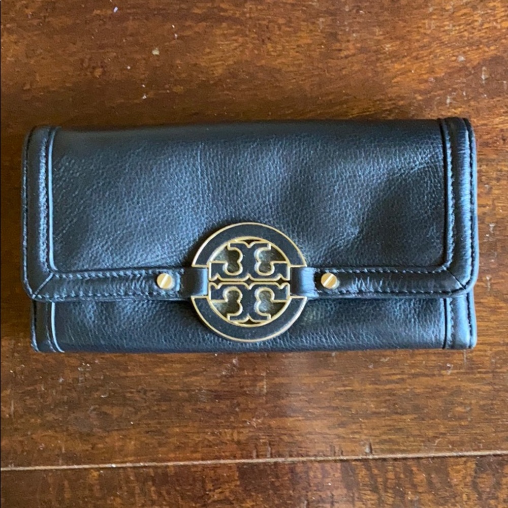 Black Tory Burch Leather Wallet